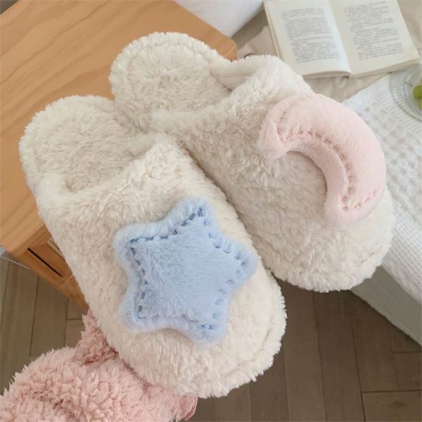 Chic 3D Star Moon Decor Plush Slippers - Modakawa Modakawa